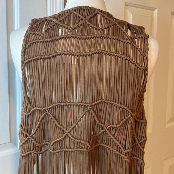 NWT H&M Brown Fringe Overlay Size XS/S - Picture 5 of 9